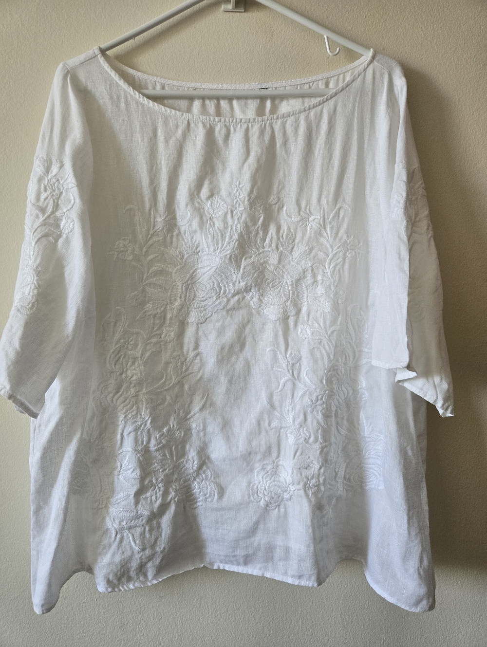 Unbranded XL White Floral Embroidered Boatneck Top Cotton Linen Blend